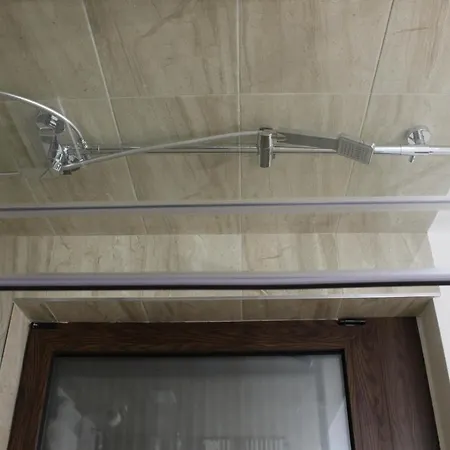 Vila Ajet Guest house Korce